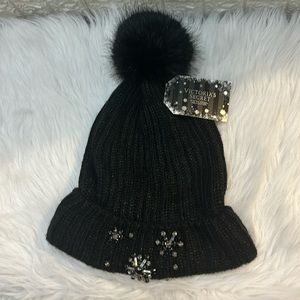 Victoria’s Secret winter Angel collection beanie